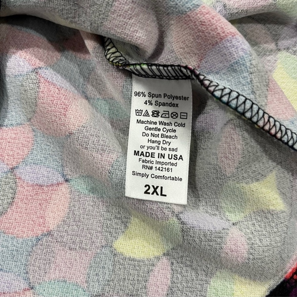 LuLaRoe Cassie Pencil Skirt Multicolor Retro Print NWT - Picture 2 of 7